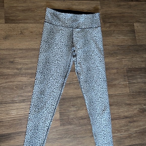 Sweaty Betty Women's Leggings - Picture 3 of 5
